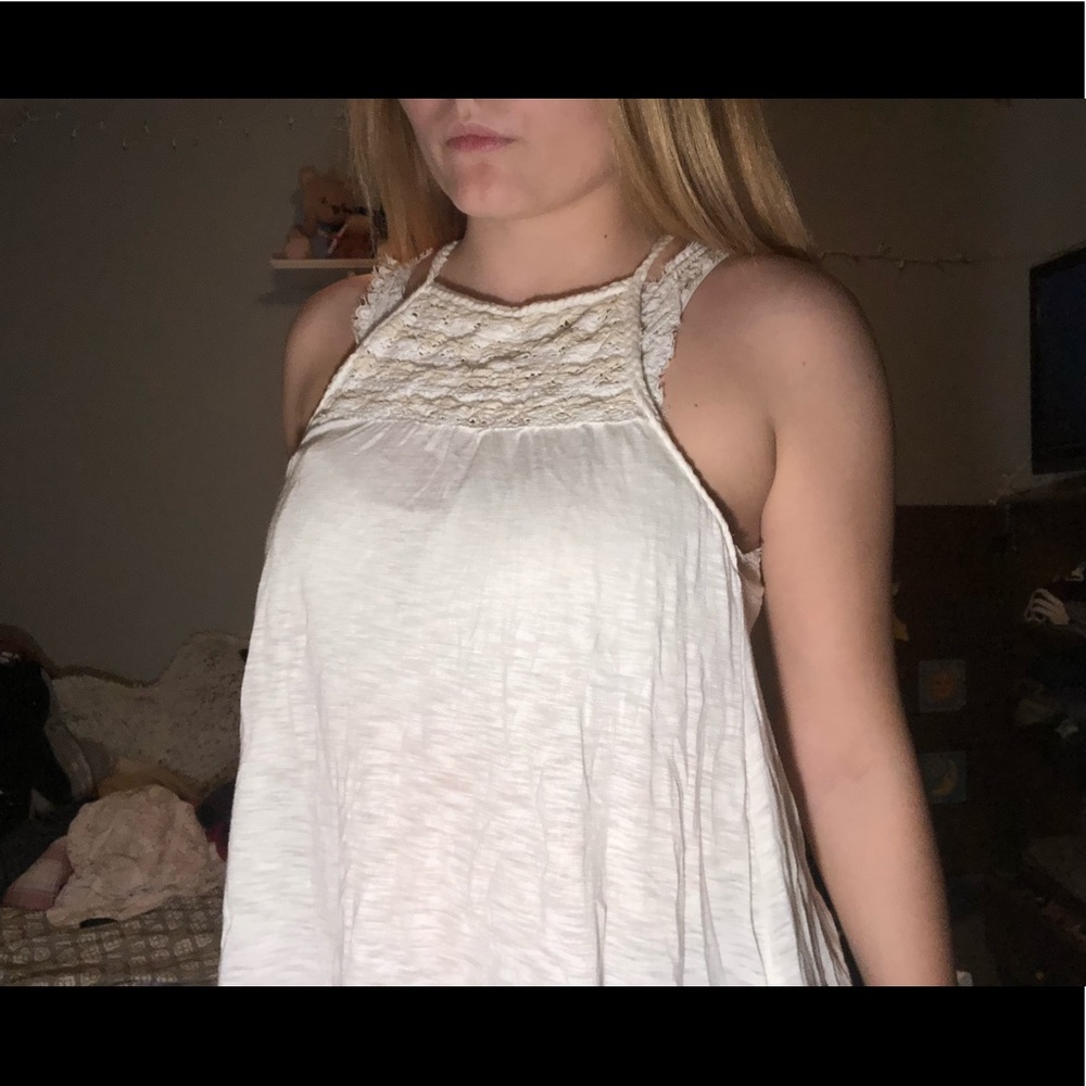 High Neck Tank - Picture 2 of 7